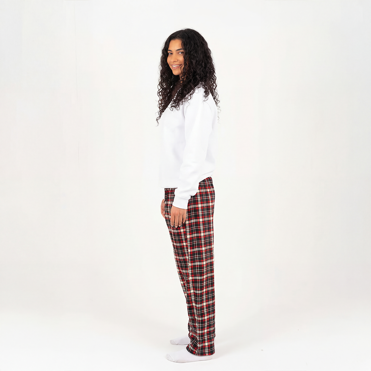 Black Red Plaid Winter Pyjama set Secondary image