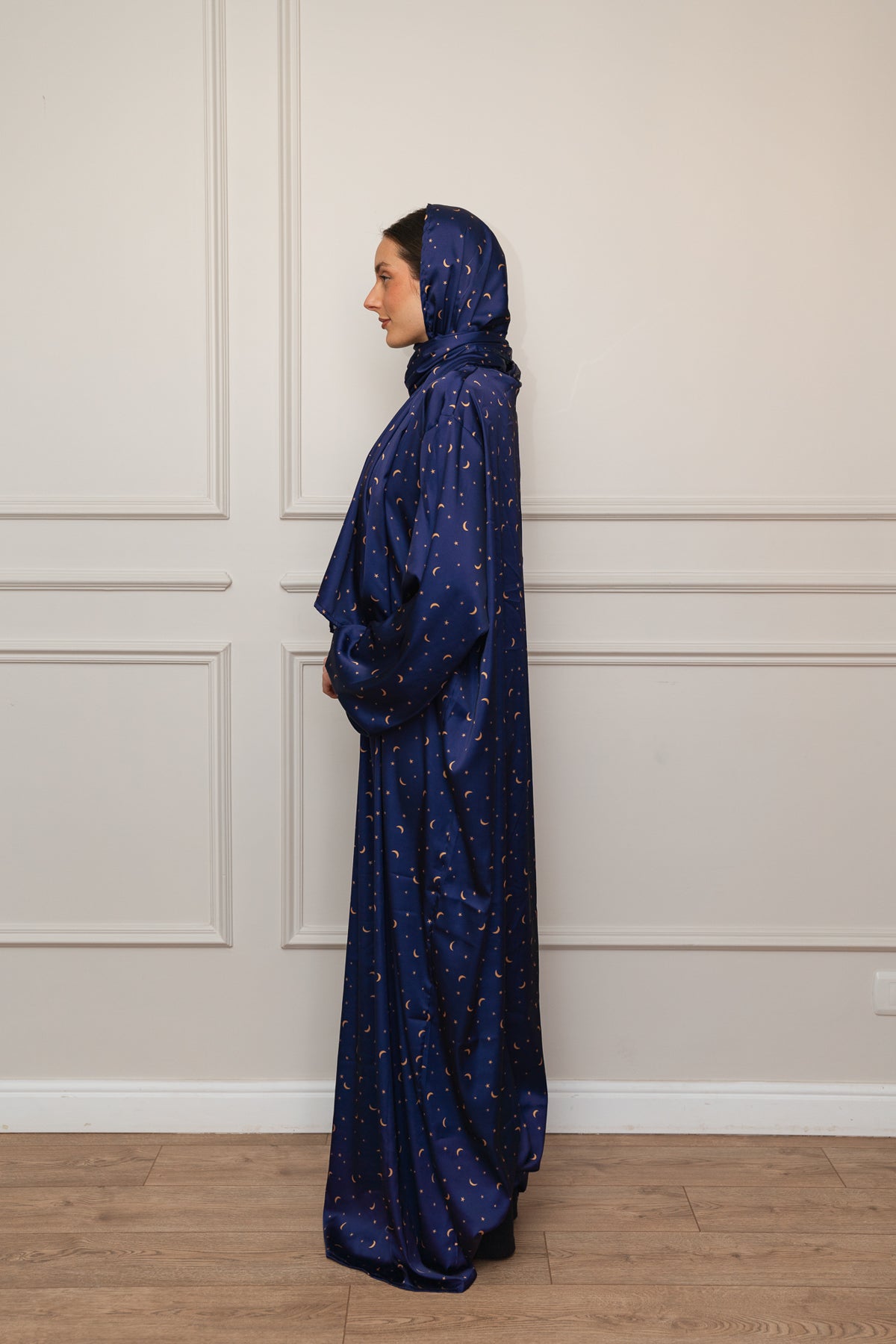 Celestial Starry Satin Isdal
